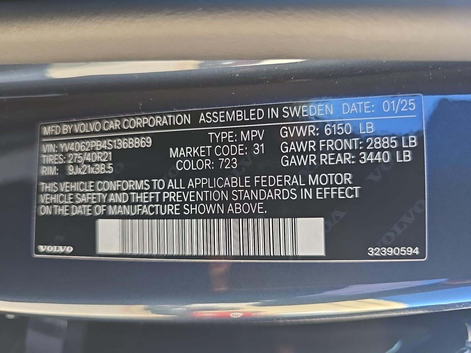 2025 Volvo XC90 B6 Plus AWD