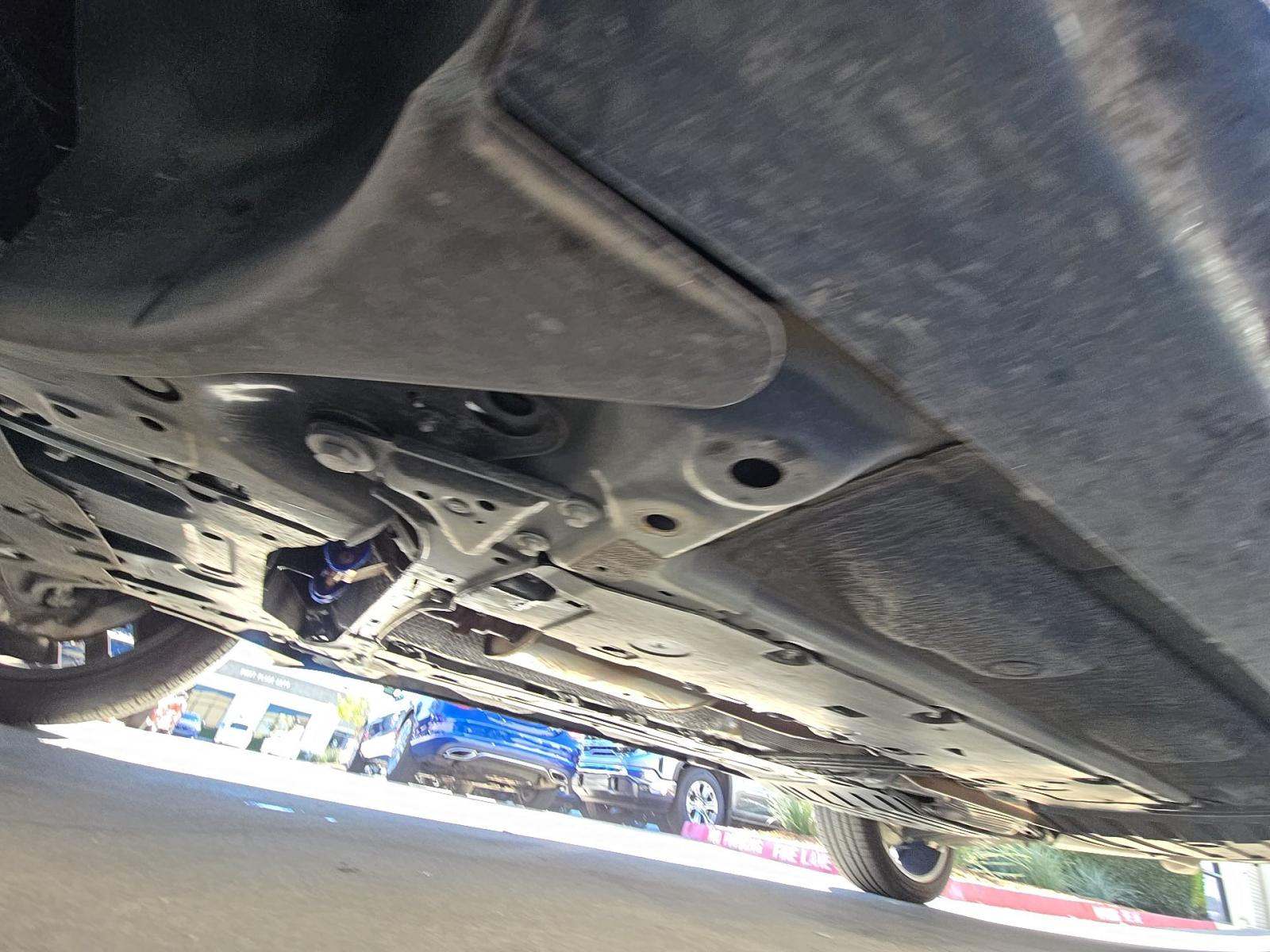 2025 Volvo XC90 B6 Plus AWD