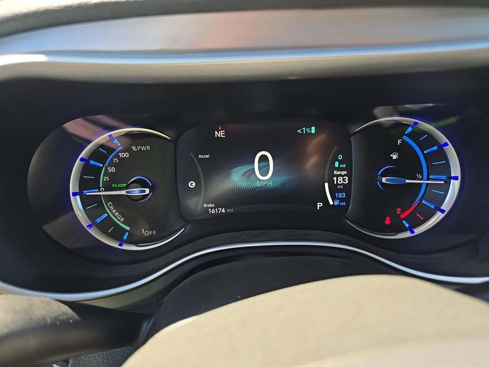 2024 Chrysler Pacifica Hybrid Select S Appearance FWD