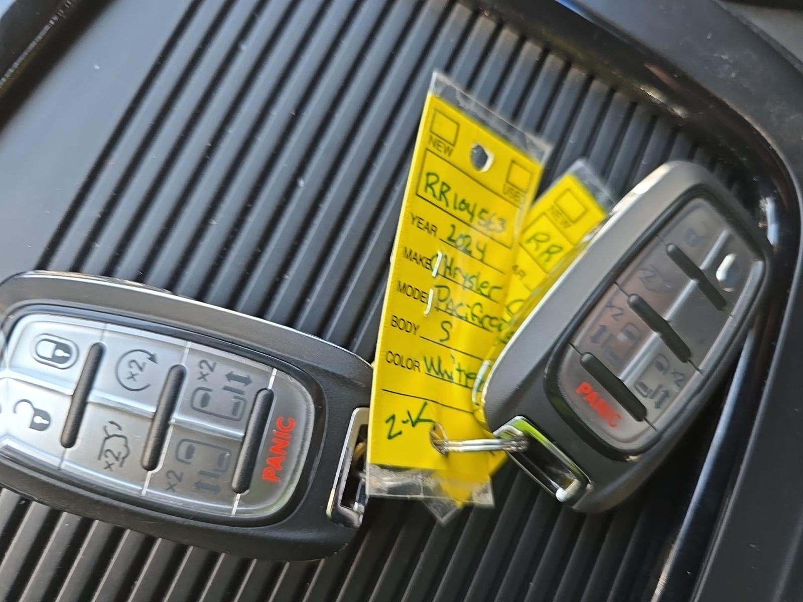 2024 Chrysler Pacifica Hybrid Select S Appearance FWD