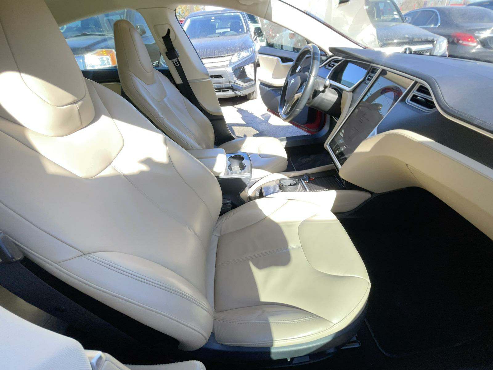 2014 Tesla Model S P85 RWD