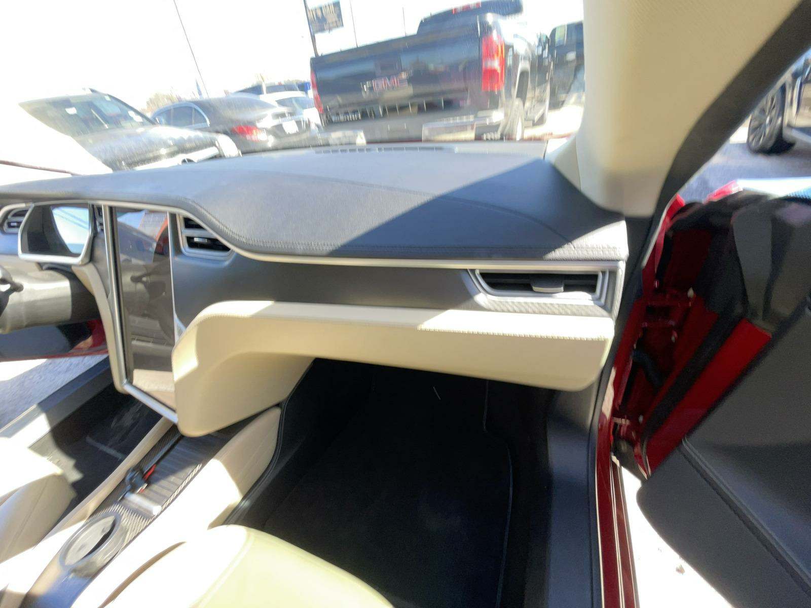 2014 Tesla Model S P85 RWD