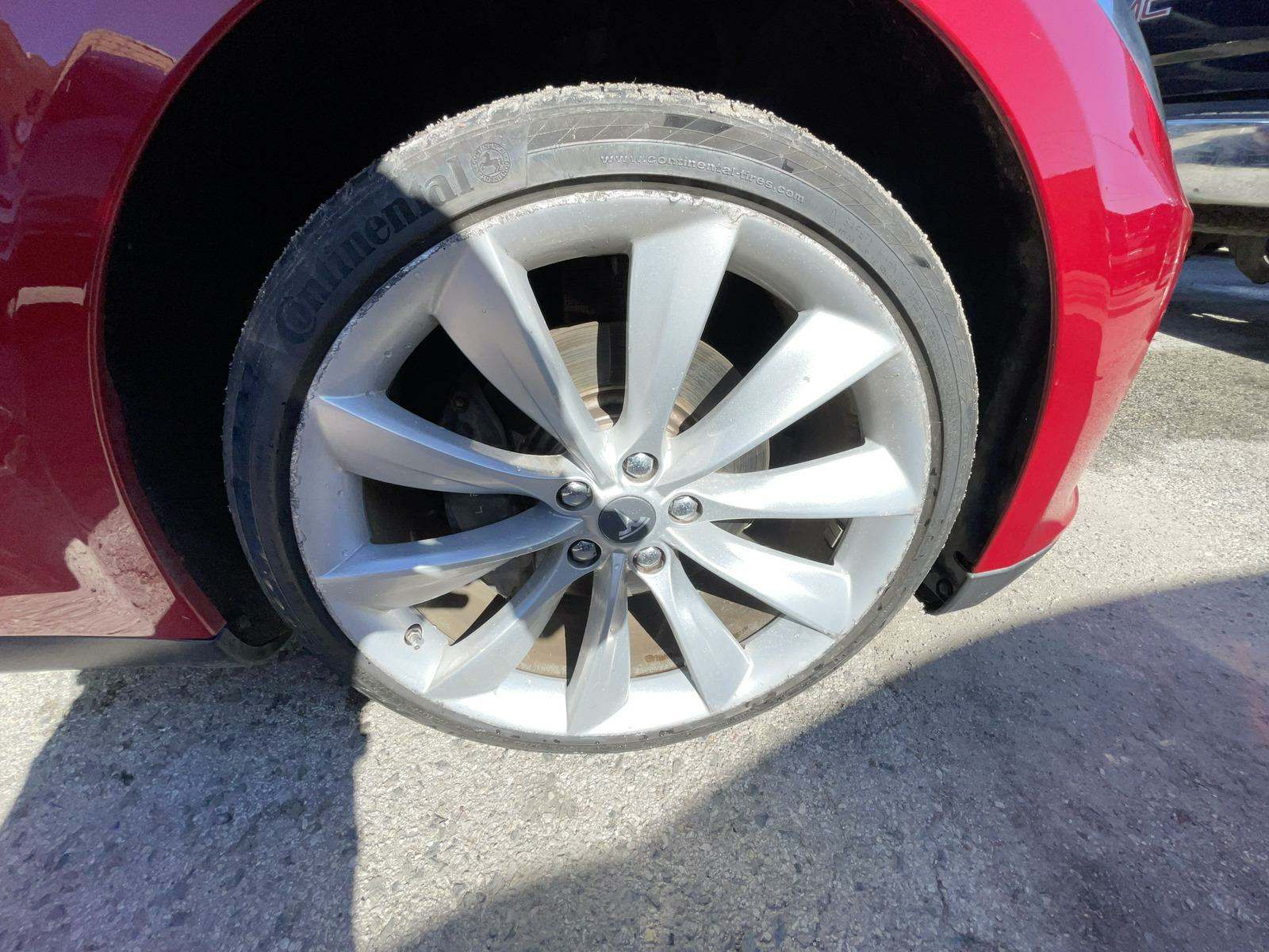 2014 Tesla Model S P85 RWD