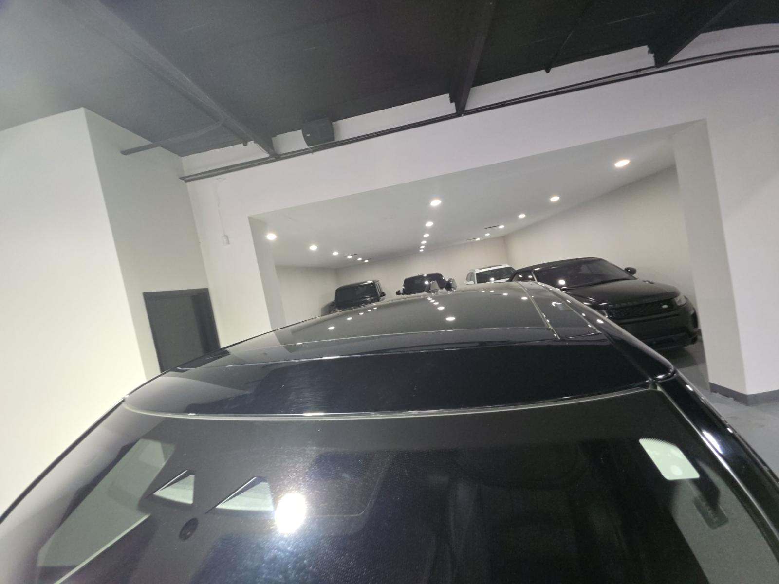 2023 Land Rover Range Rover SE AWD