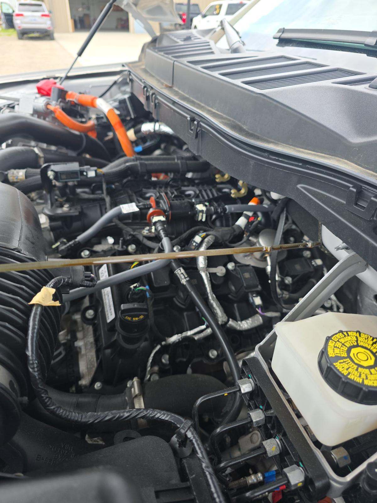 2024 Ford F-150 Hybrid Lariat AWD