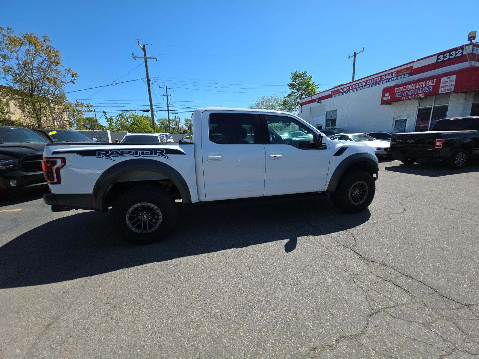 FORD F-150 - 4