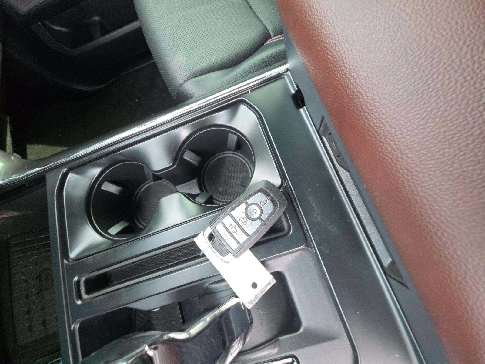 2023 Ford F-150 Lariat AWD