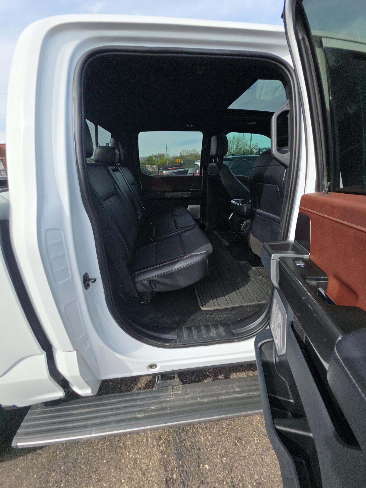 2023 Ford F-150 Lariat AWD
