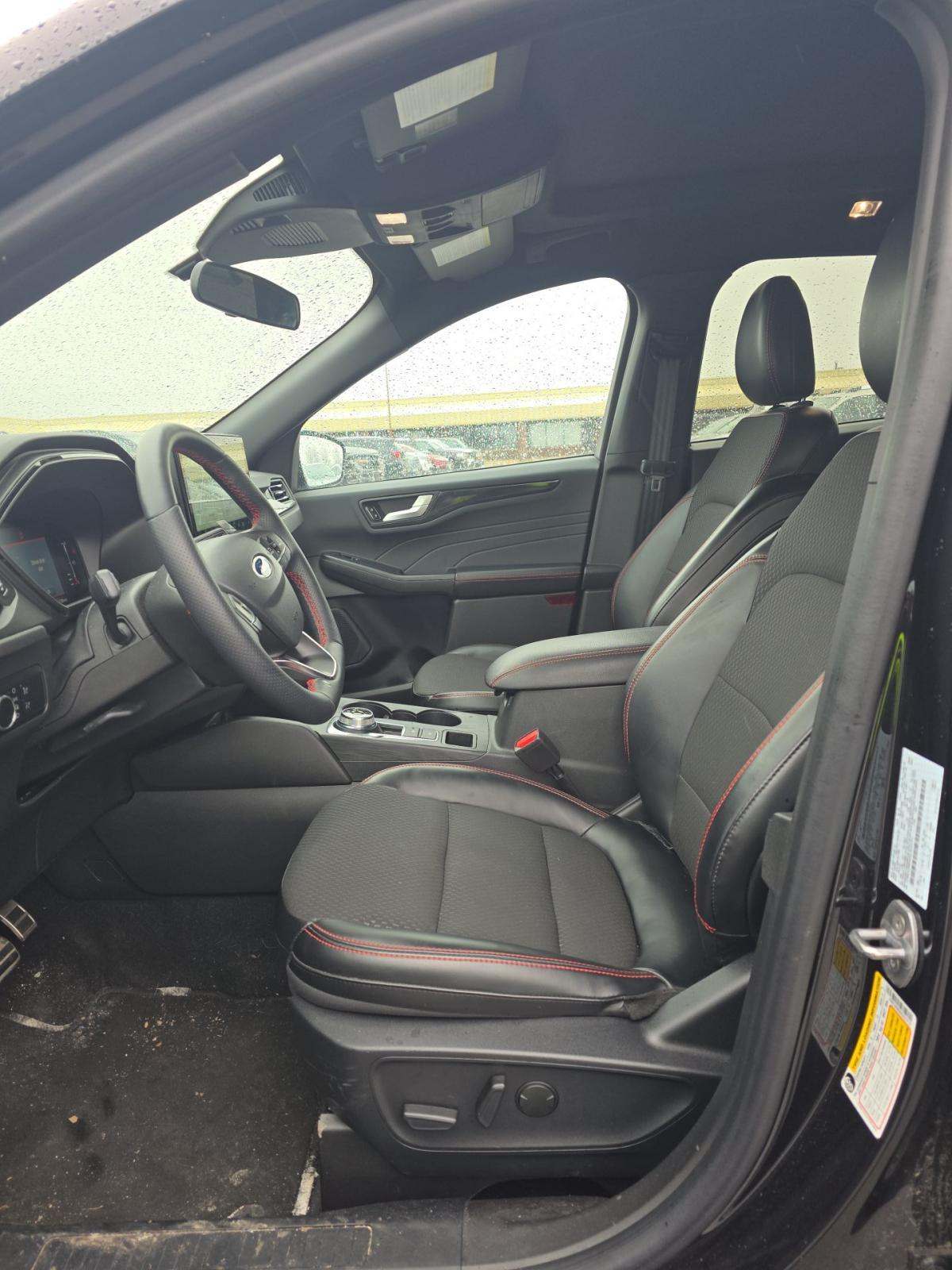 2024 Ford Escape ST-Line AWD