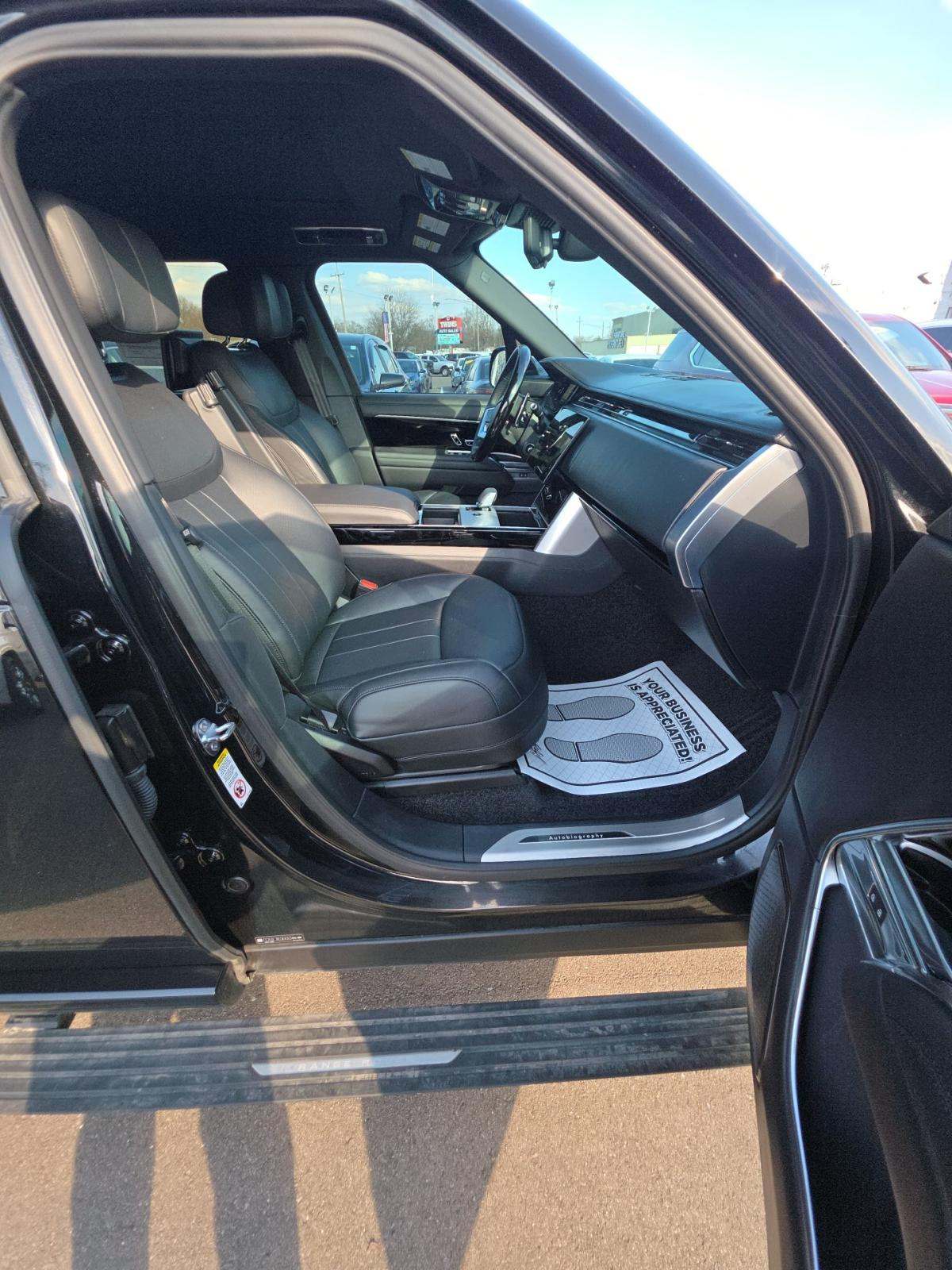 2025 Land Rover Range Rover Autobiography LWB AWD