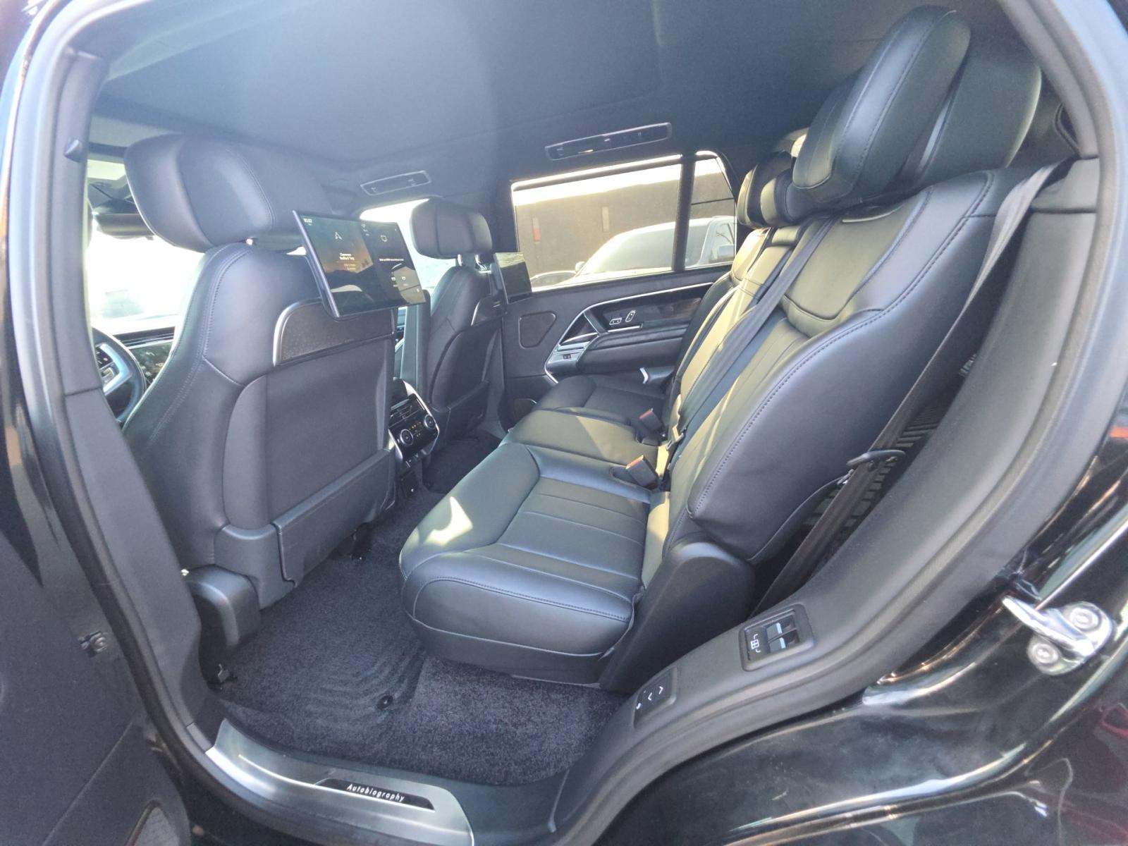 2025 Land Rover Range Rover Autobiography LWB AWD