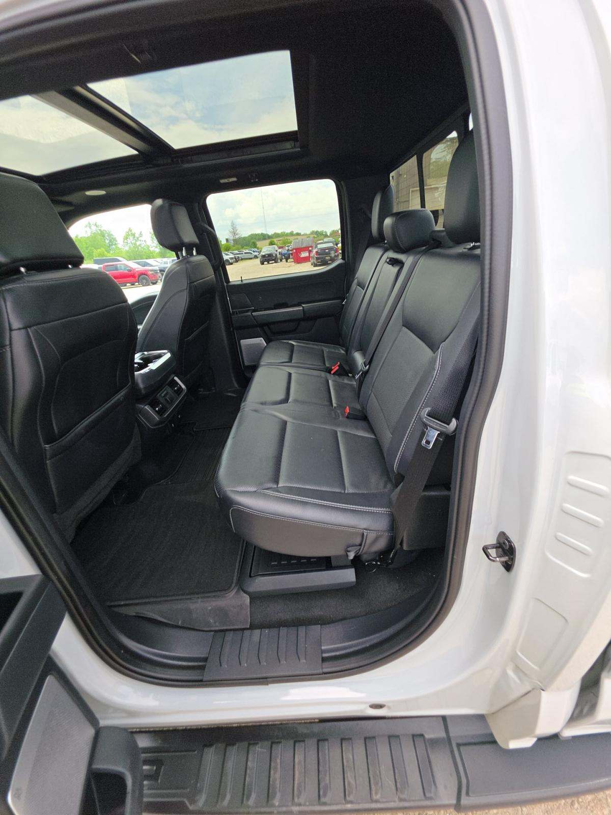 2024 Ford F-150 Hybrid Lariat AWD