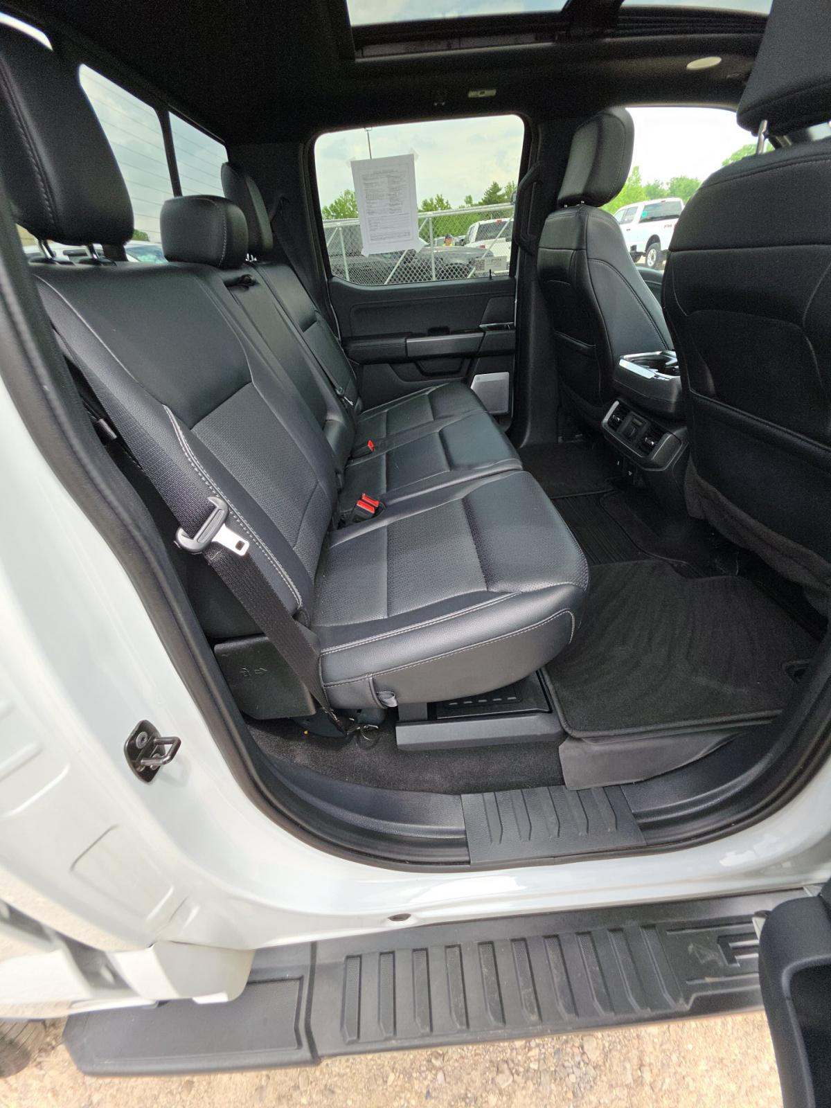 2024 Ford F-150 Hybrid Lariat AWD