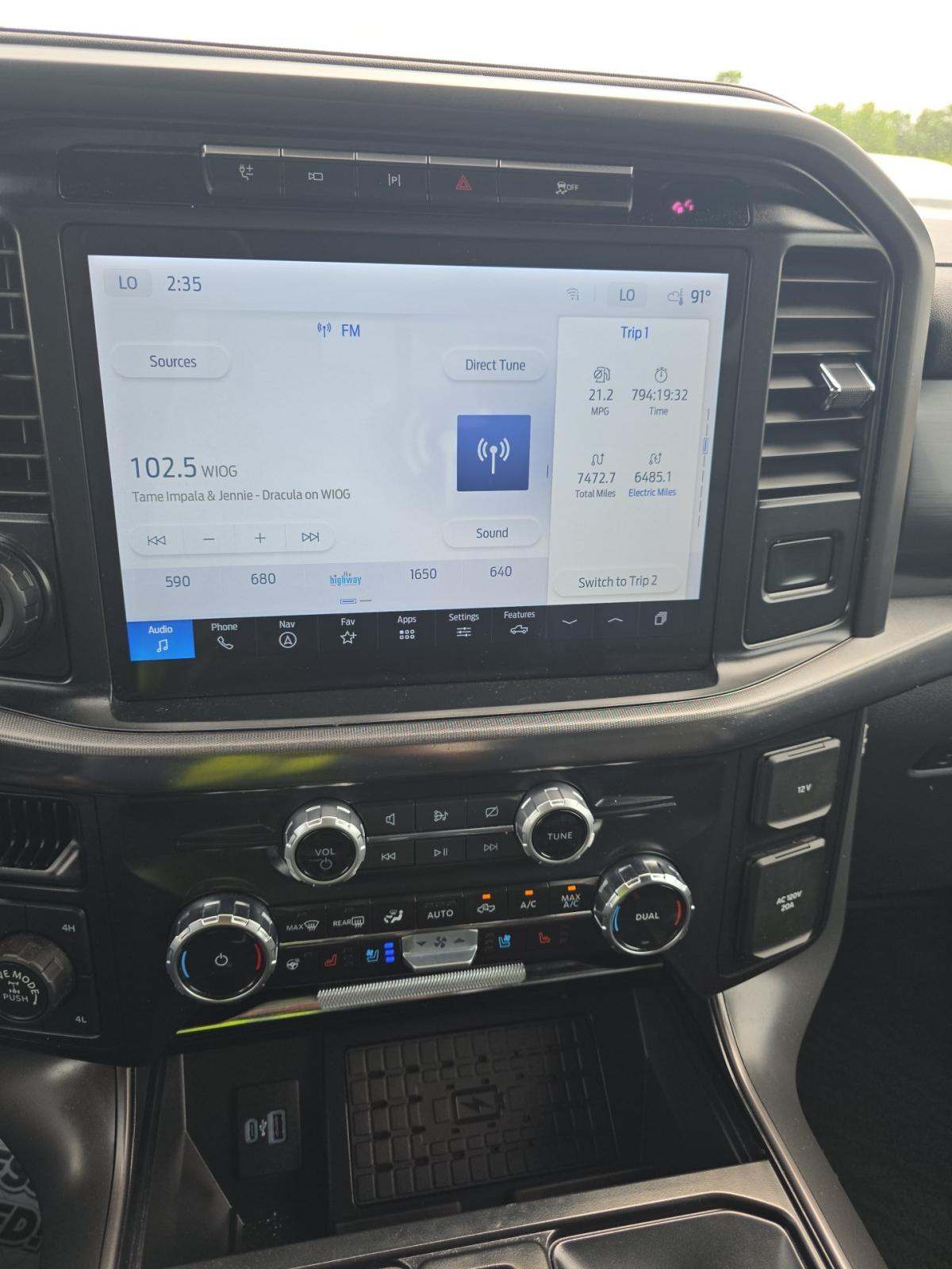 2024 Ford F-150 Hybrid Lariat AWD