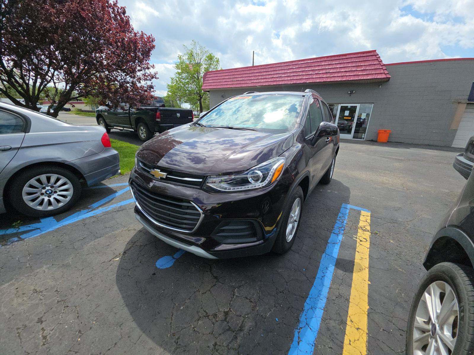 CHEVROLET TRAX - 1
