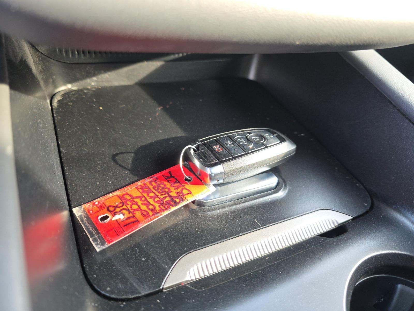 2025 Ford Explorer Active AWD