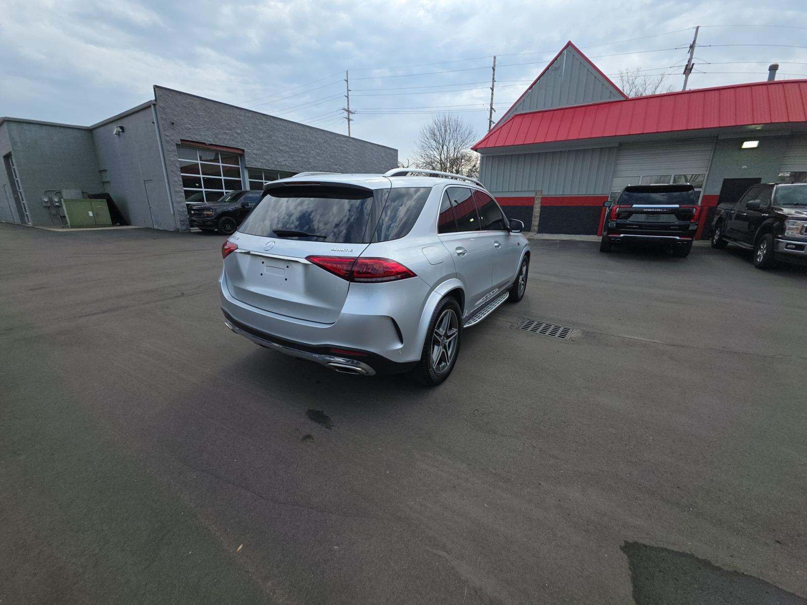 MERCEDES-BENZ GLE - 3