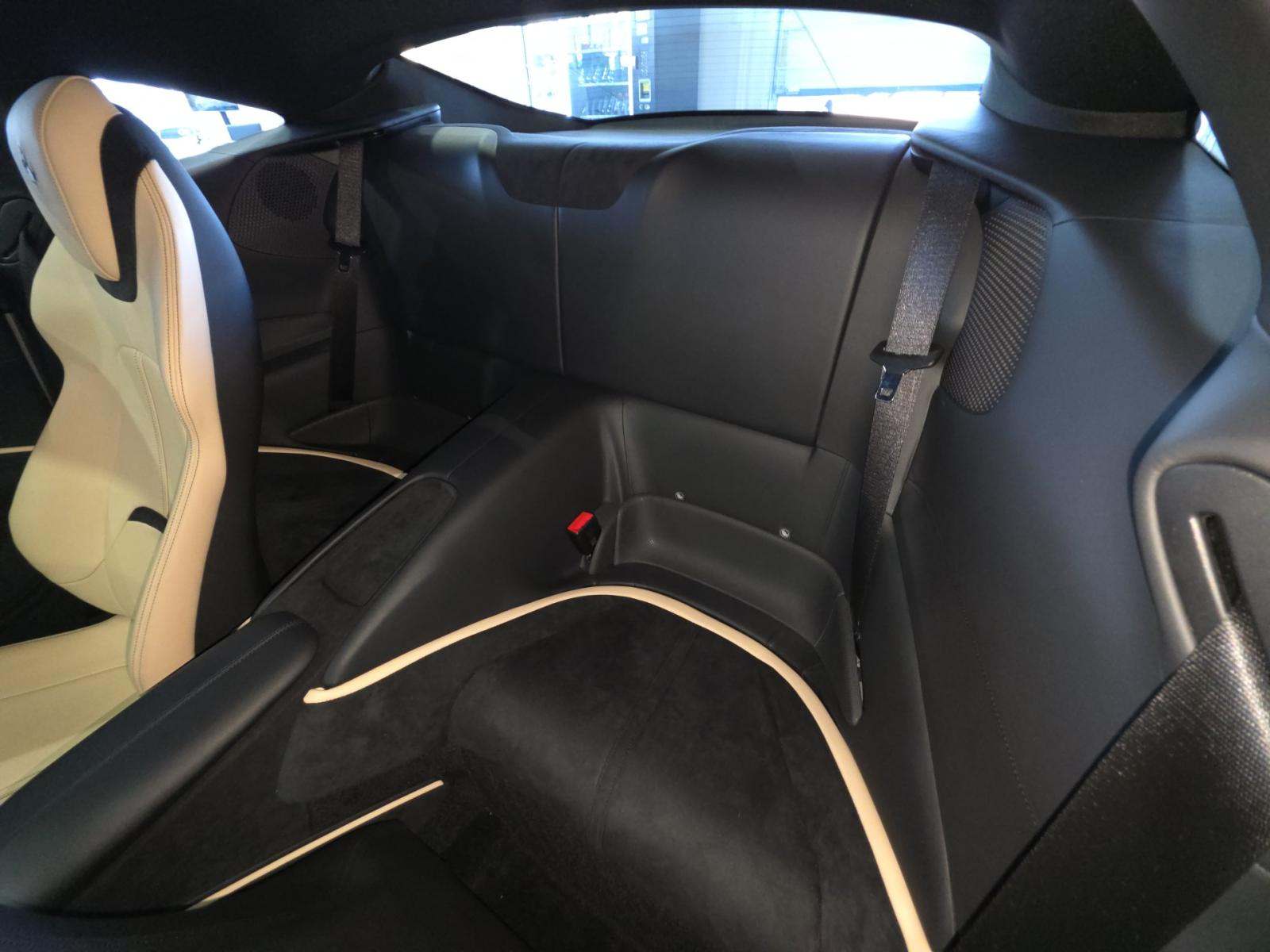 2023 Ferrari Roma Base RWD