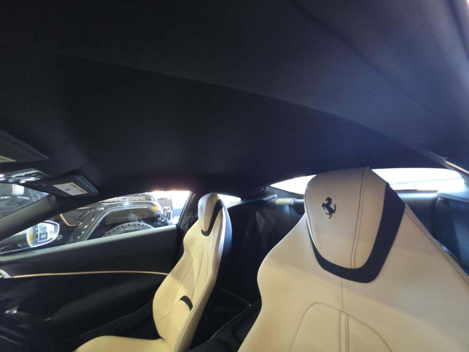 2023 Ferrari Roma Base RWD