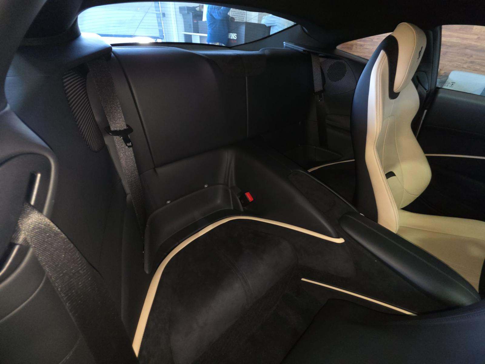 2023 Ferrari Roma Base RWD