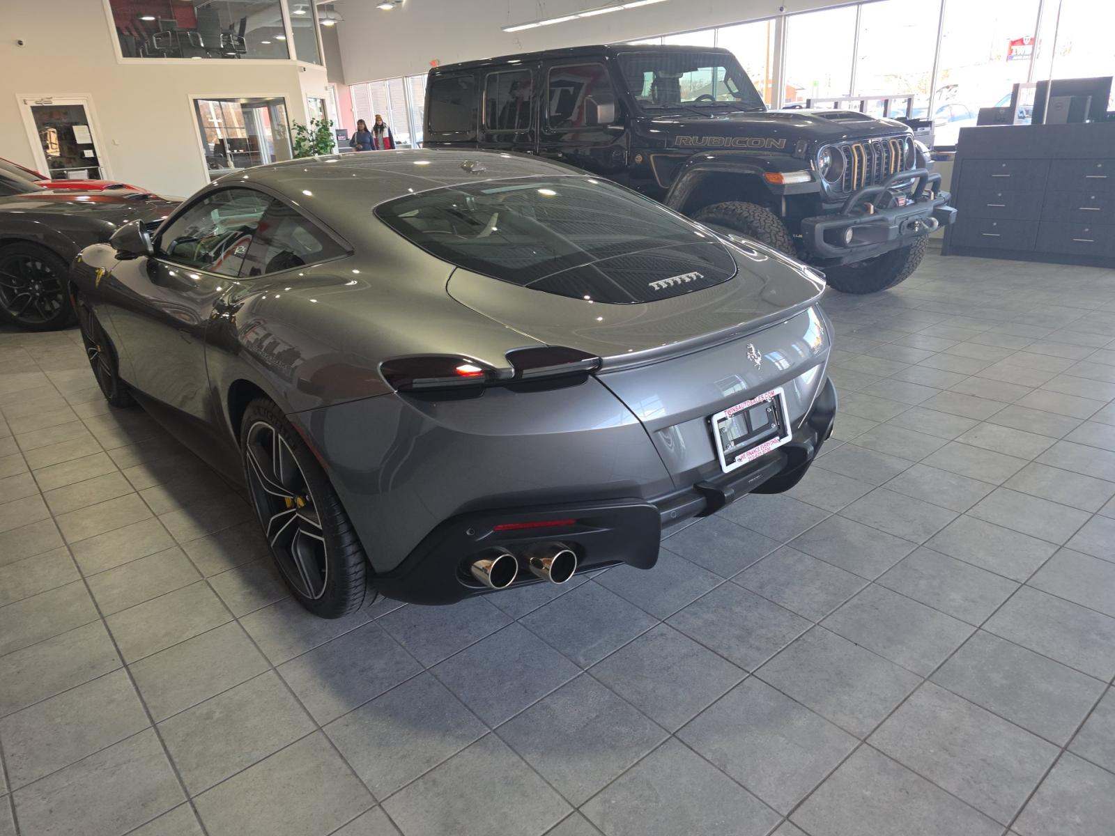 2023 Ferrari Roma Base RWD