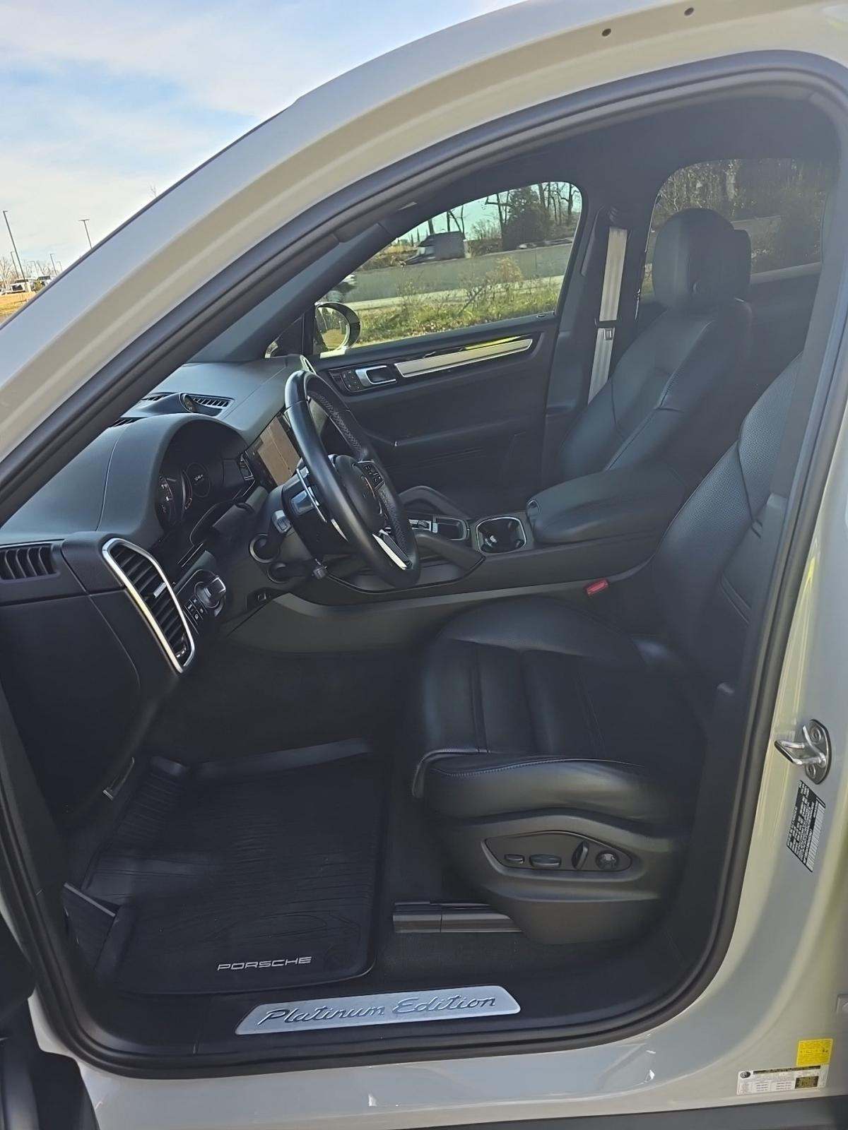 2022 Porsche Cayenne S Platinum Edition AWD