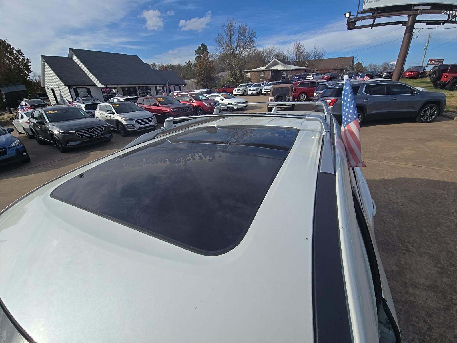 2024 Nissan Pathfinder Platinum FWD