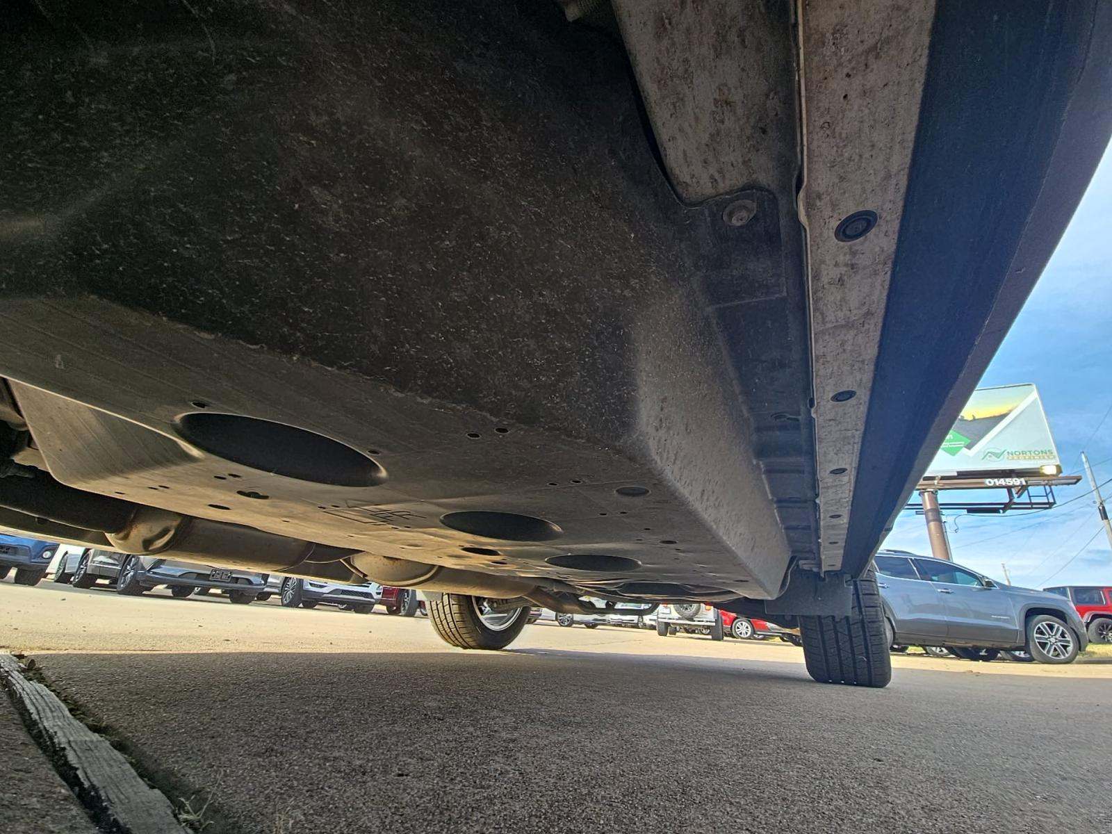 2024 Nissan Pathfinder Platinum FWD