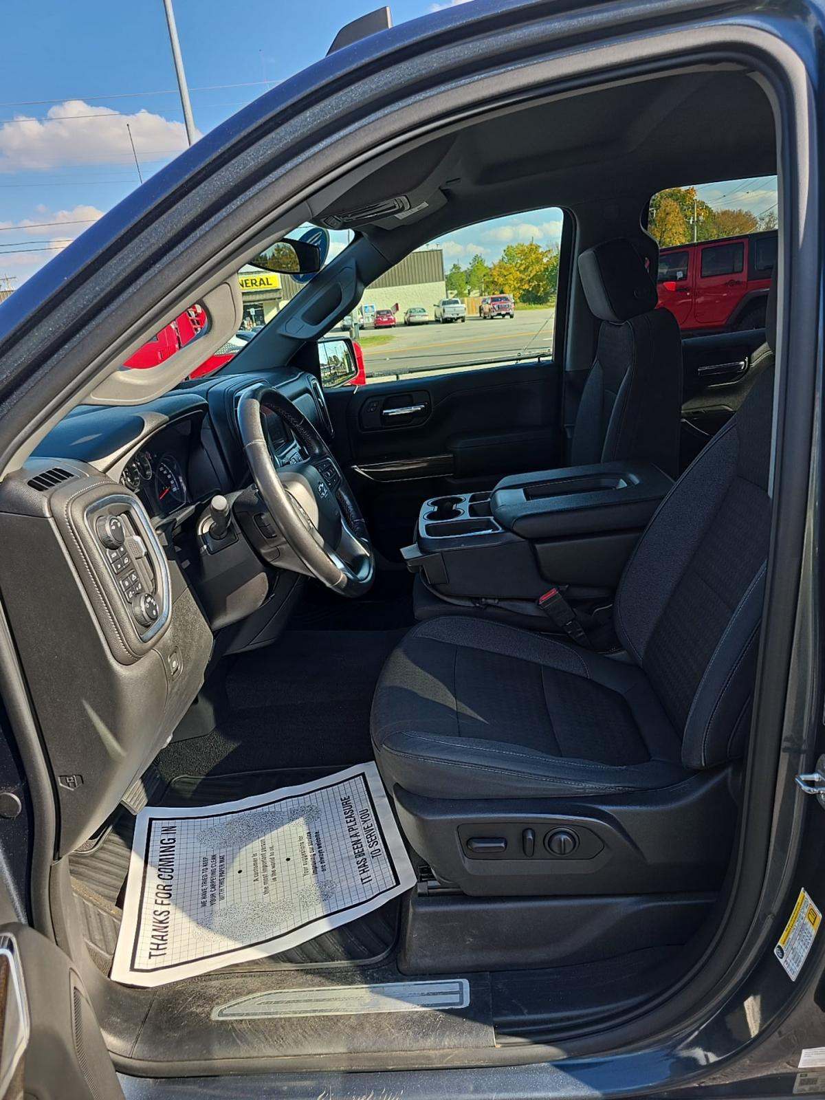 2019 Chevrolet Silverado 1500 RST AWD