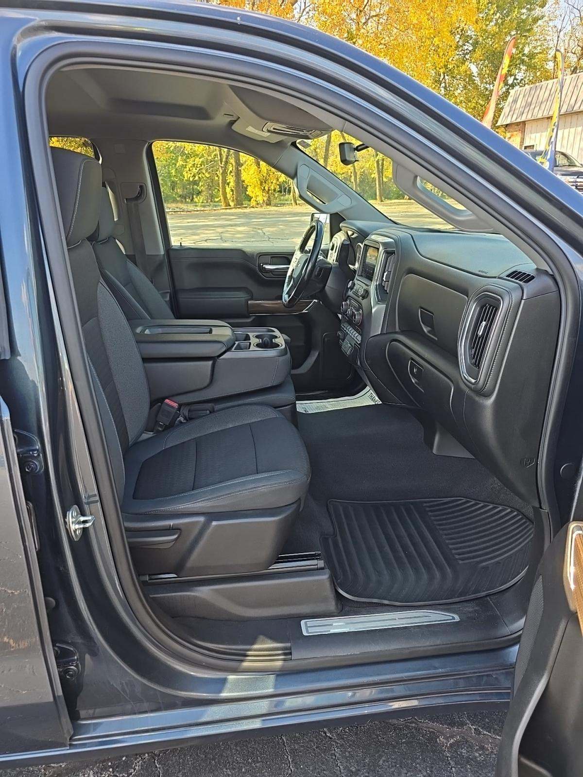 2019 Chevrolet Silverado 1500 RST AWD