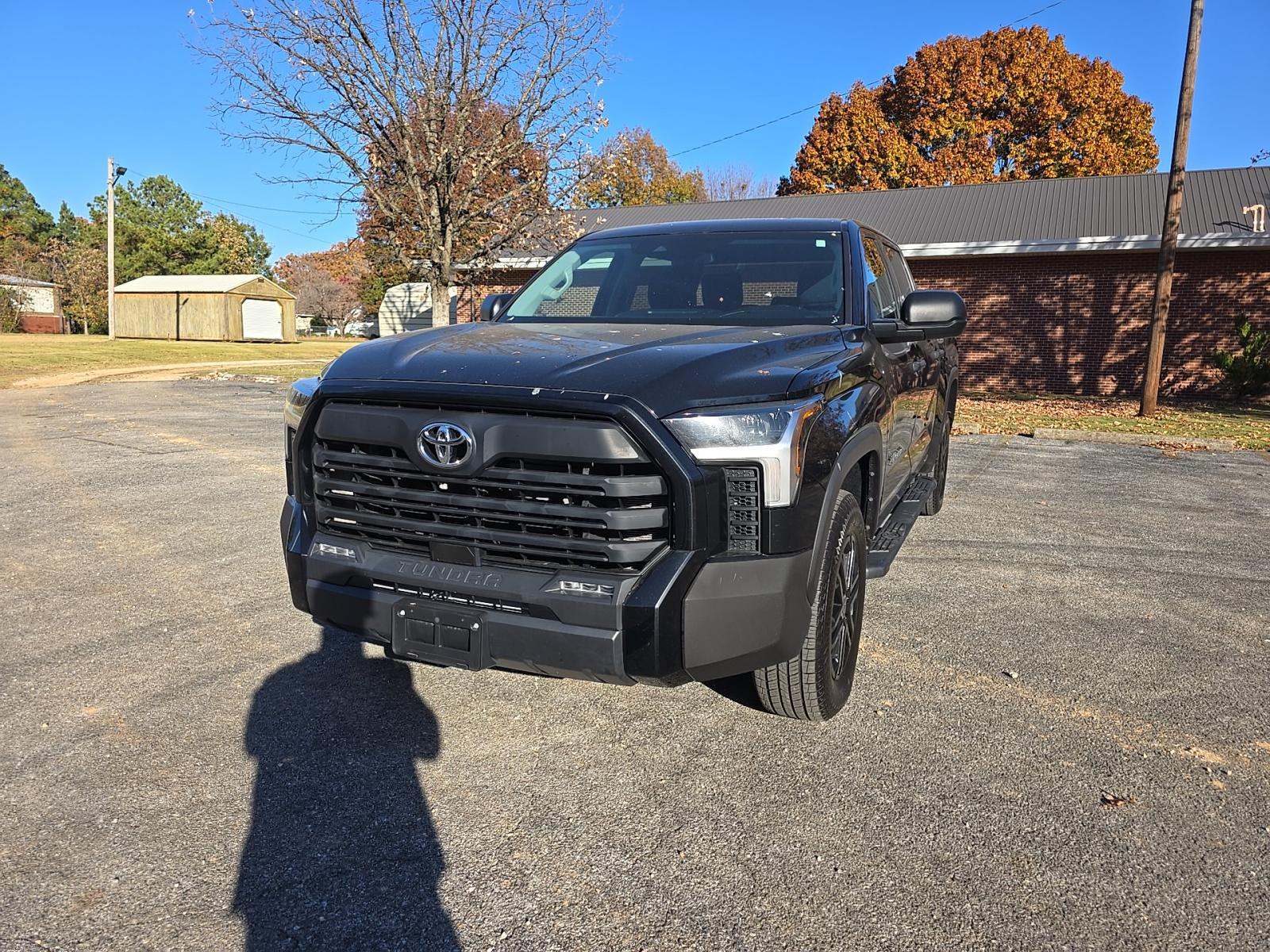 2022 Toyota Tundra SR5 AWD