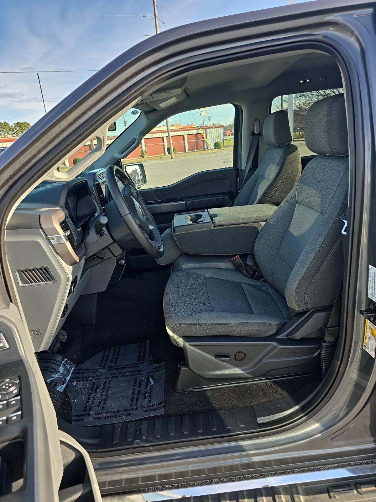 2024 Ford F-150 XLT AWD