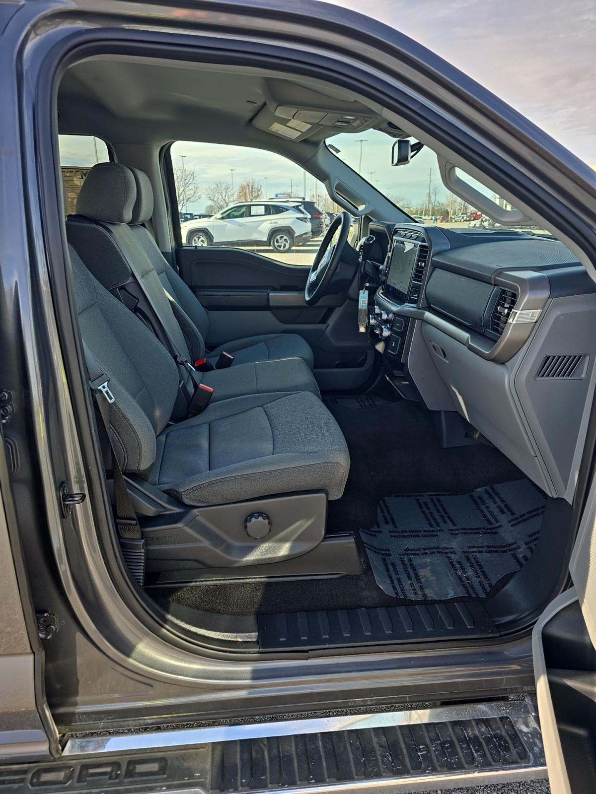 2024 Ford F-150 XLT AWD