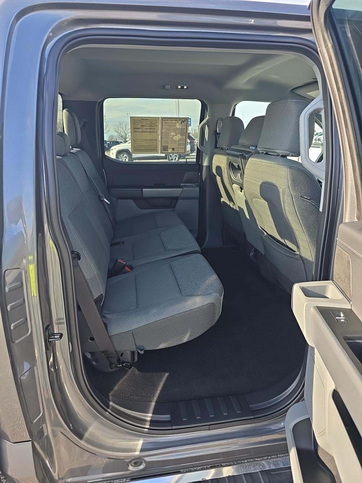 2024 Ford F-150 XLT AWD