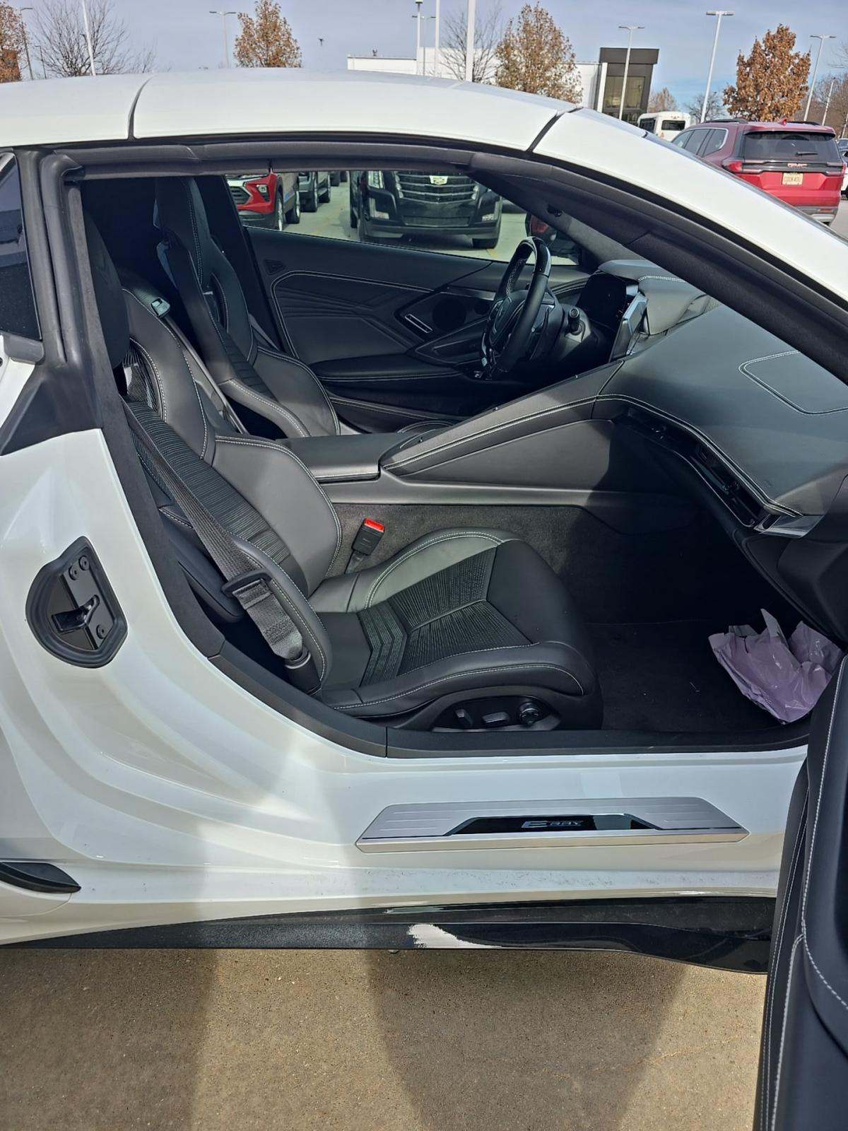 2025 Chevrolet Corvette E-Ray AWD