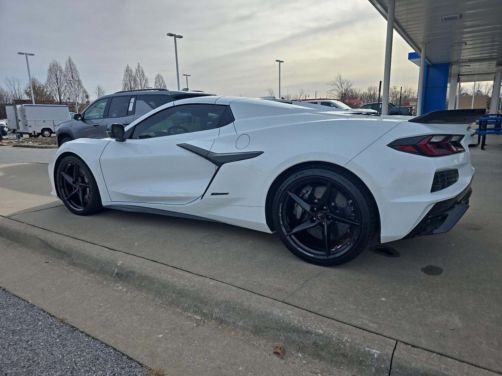 2025 Chevrolet Corvette E-Ray AWD