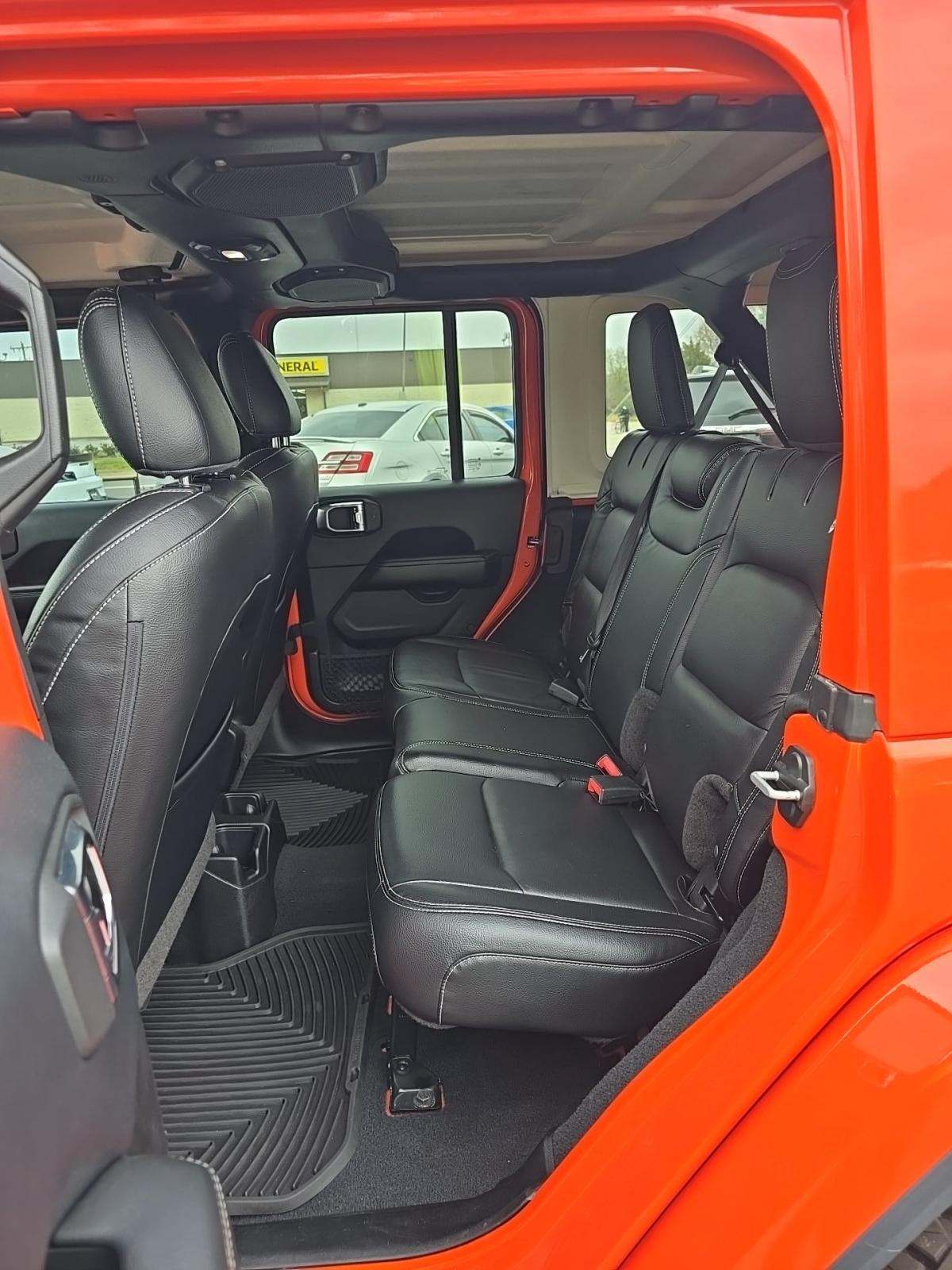 2018 Jeep Wrangler Unlimited Sahara AWD