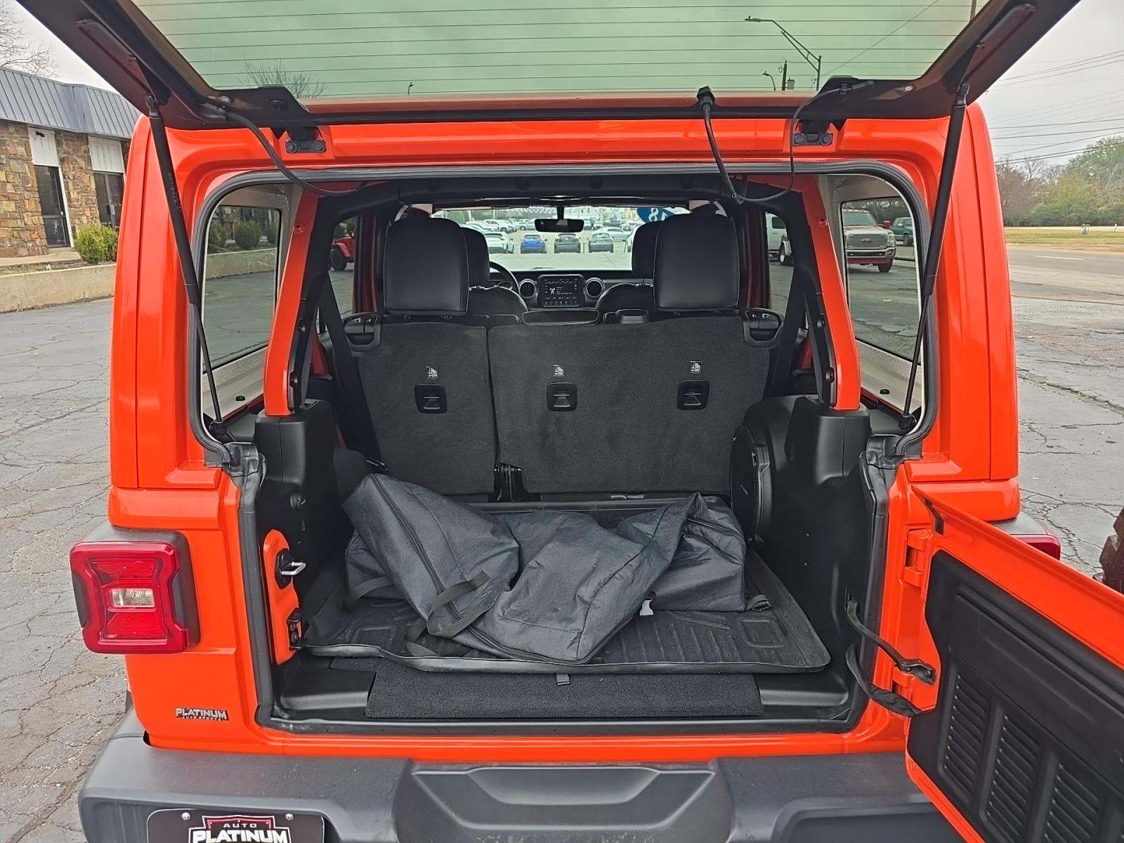 2018 Jeep Wrangler Unlimited Sahara AWD