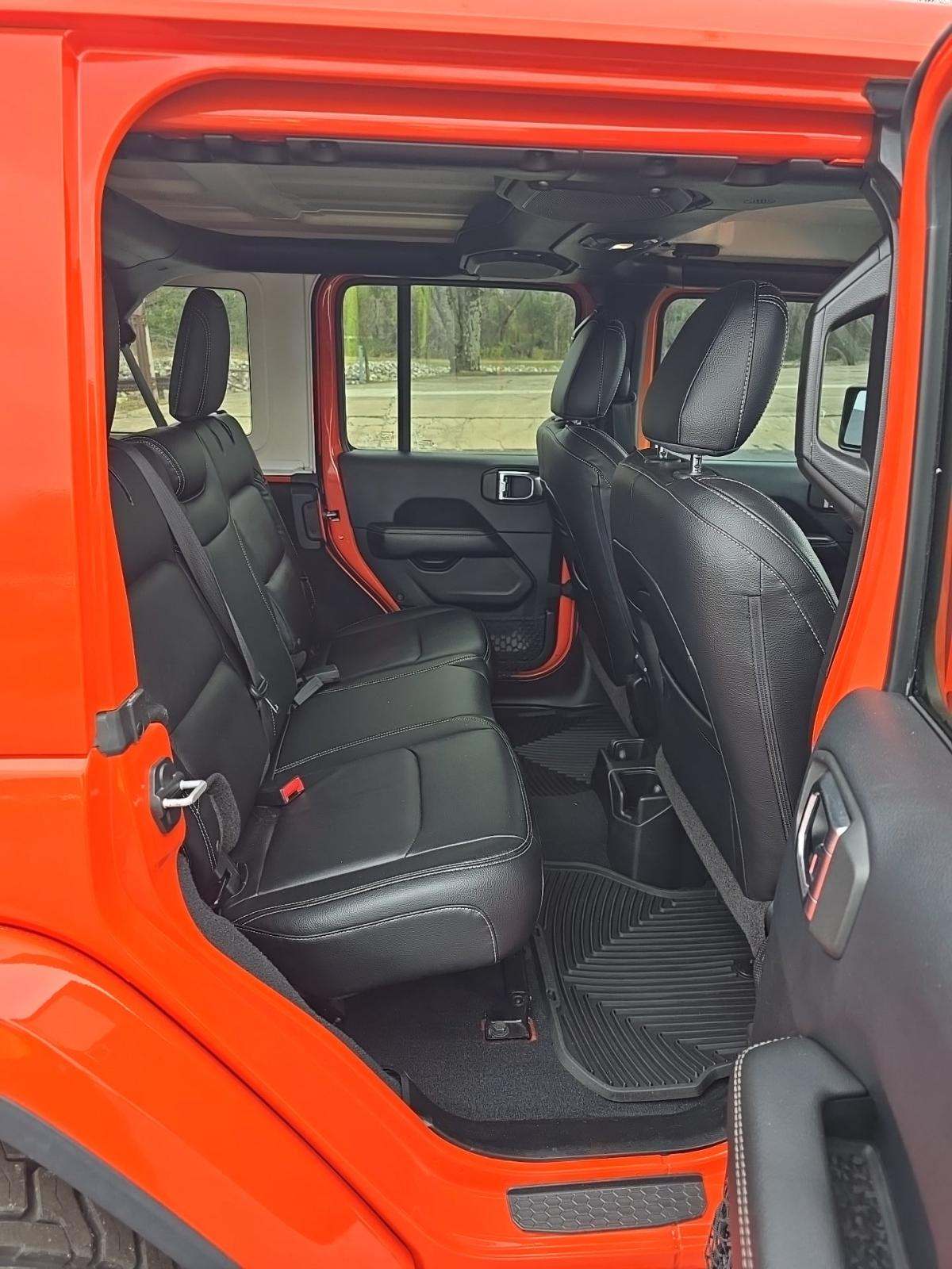 2018 Jeep Wrangler Unlimited Sahara AWD