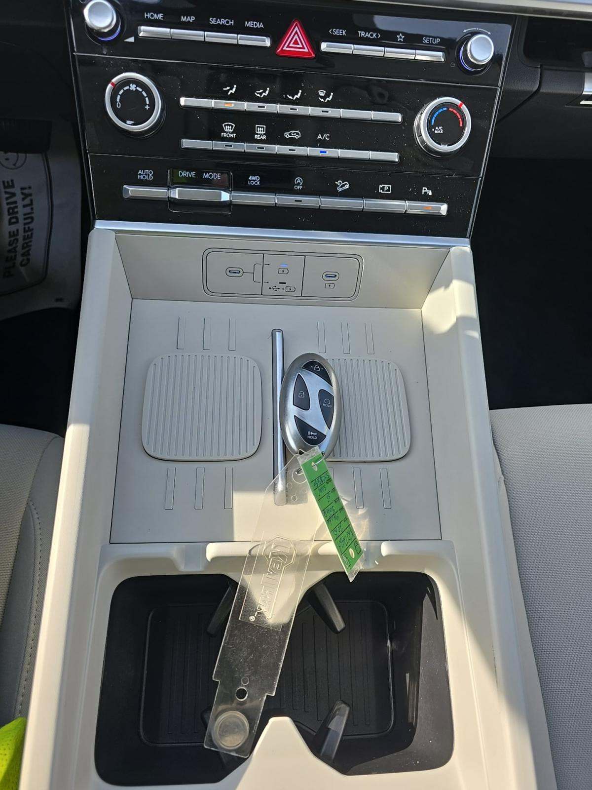 2025 Hyundai Santa Fe SE AWD