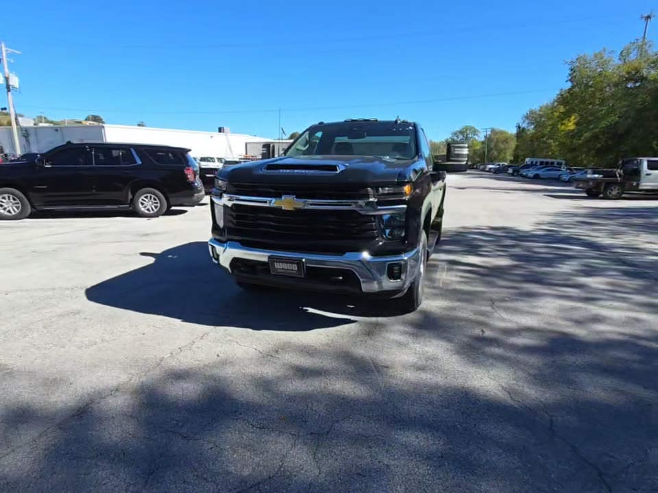 2024 Chevrolet Silverado 3500HD LT AWD