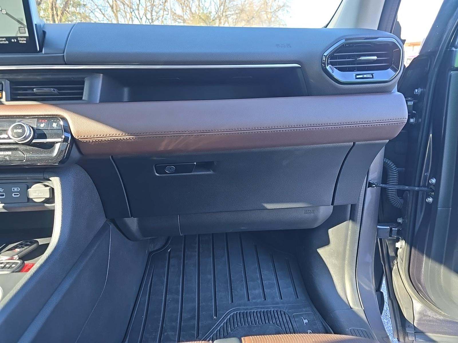 2023 Honda Pilot Elite AWD