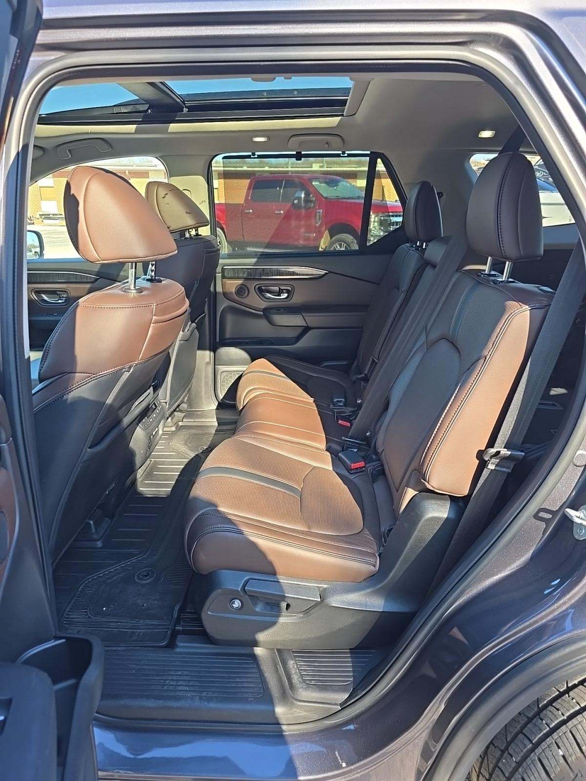 2023 Honda Pilot Elite AWD