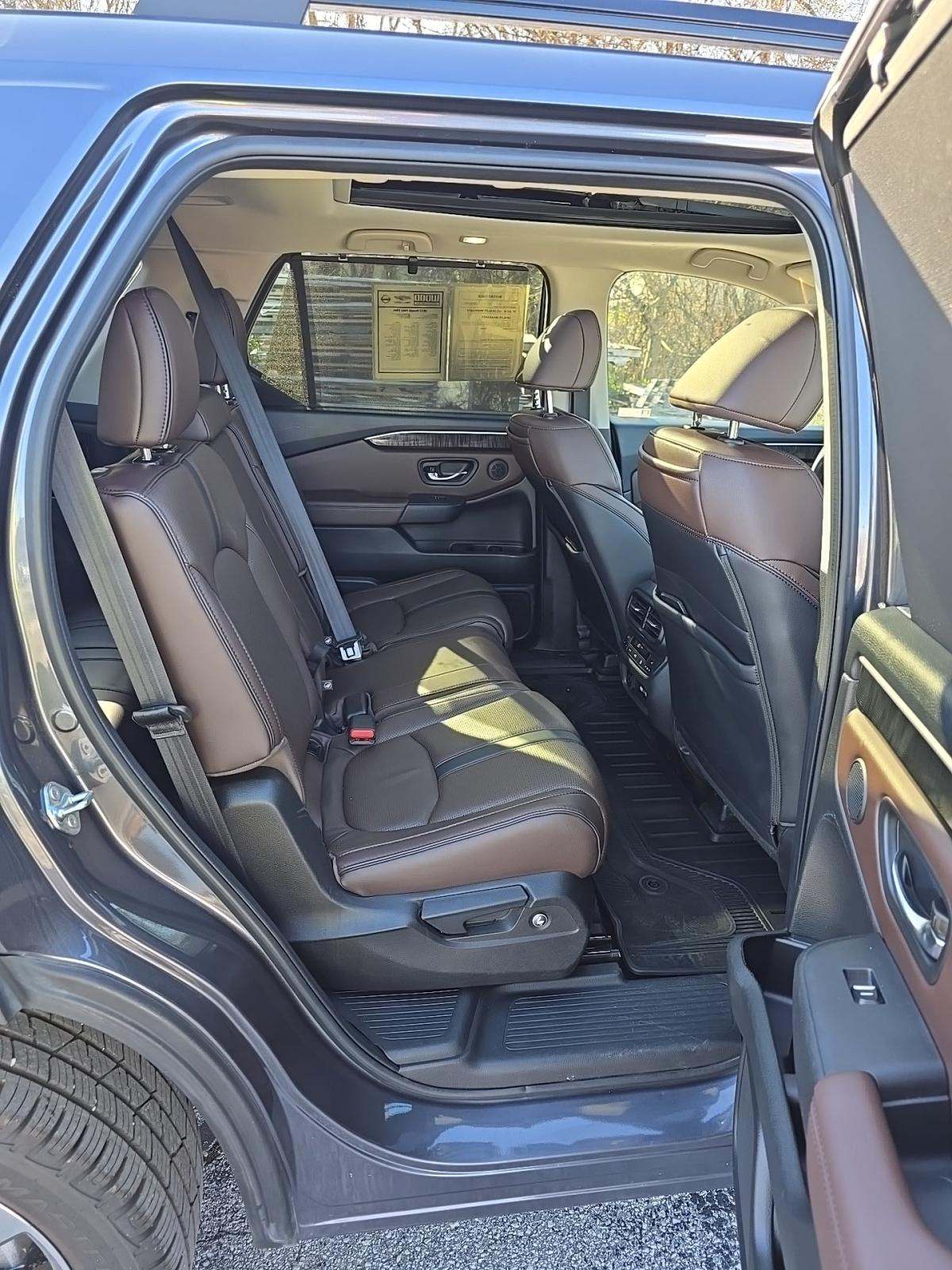 2023 Honda Pilot Elite AWD