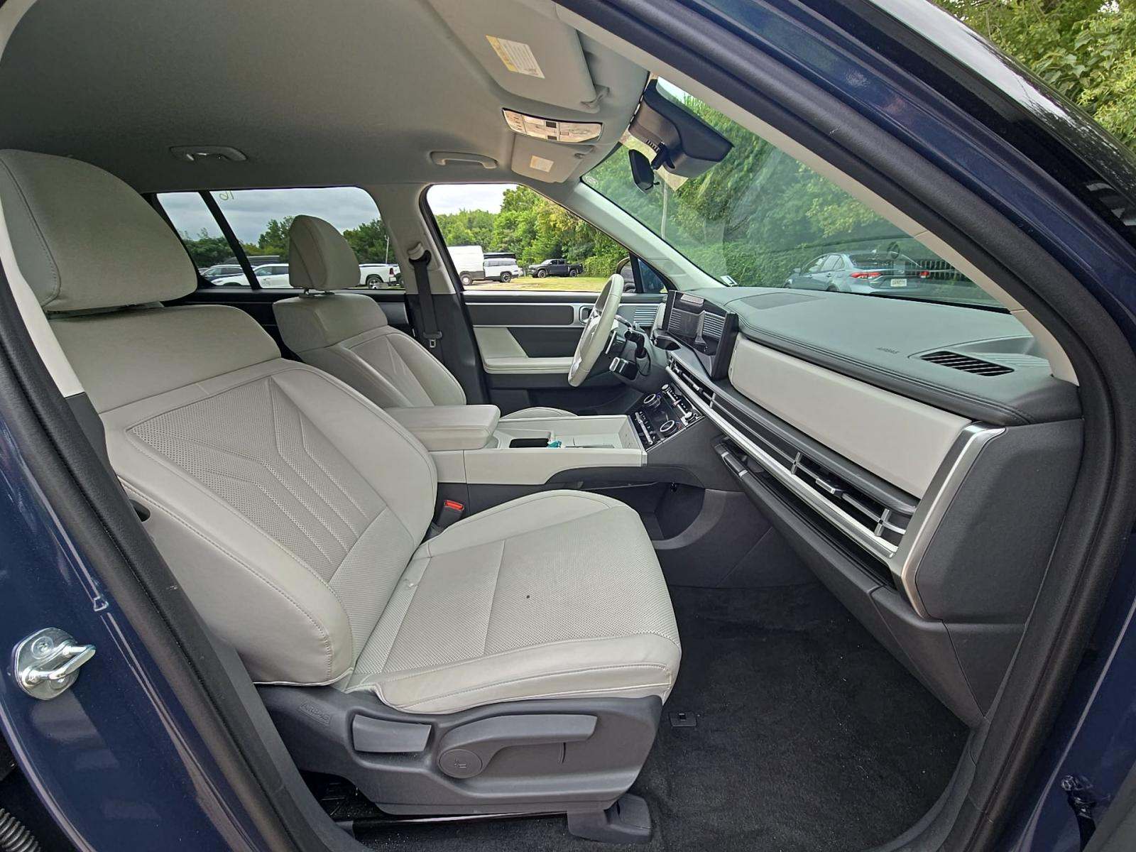 2025 Hyundai Santa Fe SEL FWD