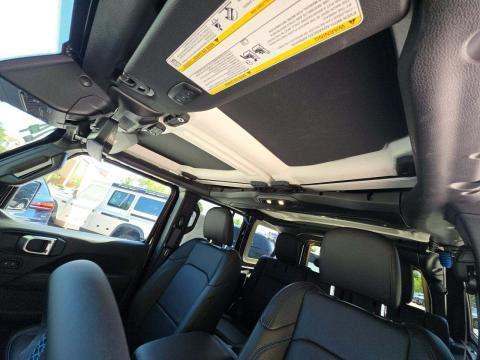 JEEP 4XE SAHARA HIGH ALTITUDE - 7