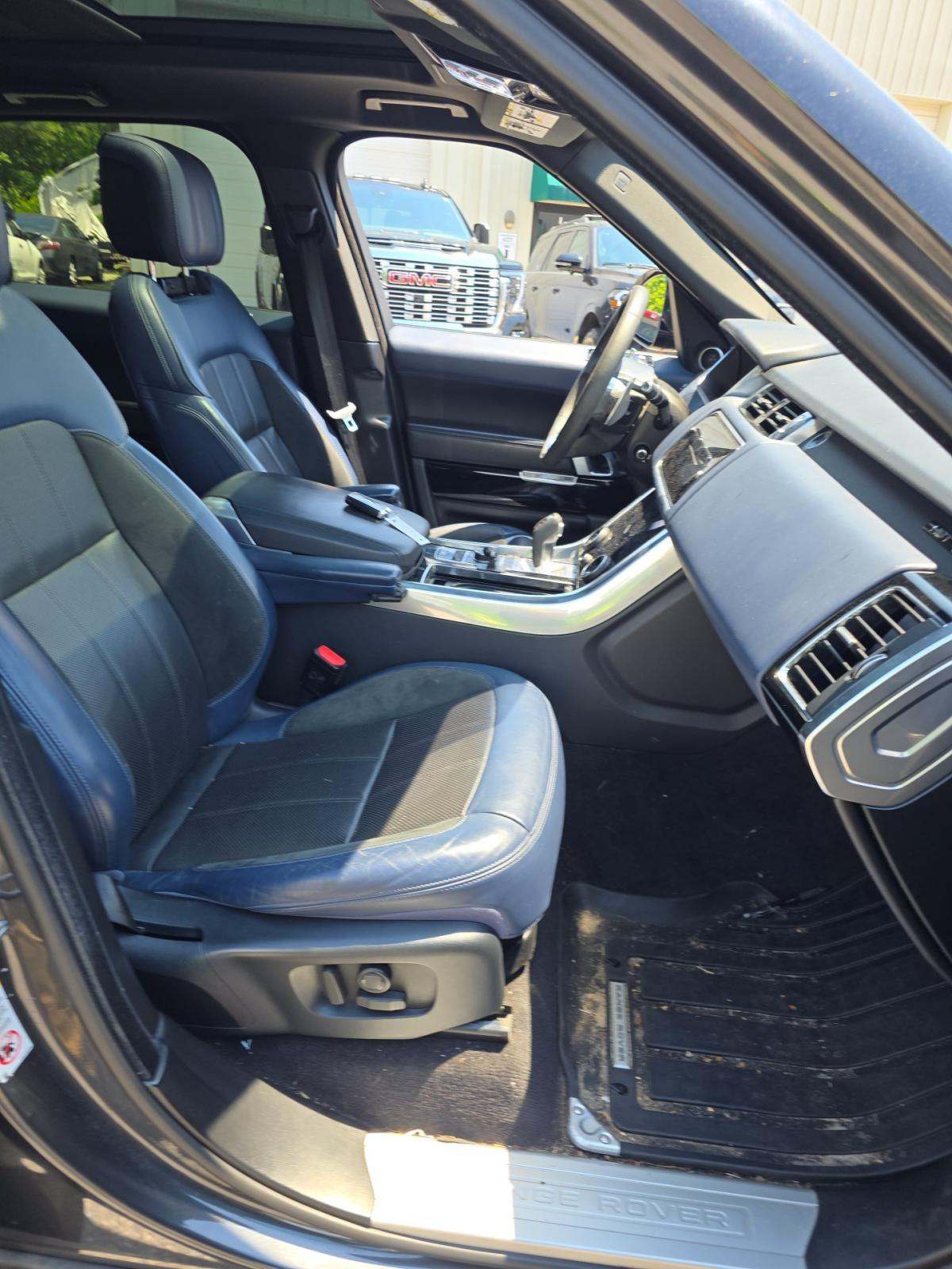 2020 Land Rover Range Rover Sport HST AWD