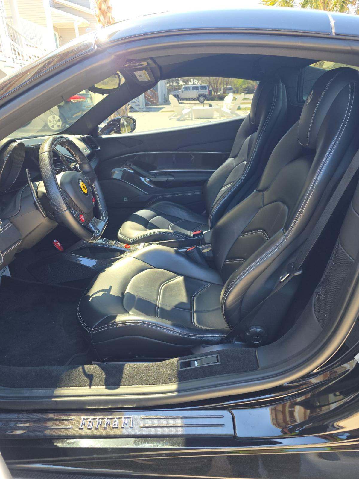 2018 Ferrari 488 Base RWD