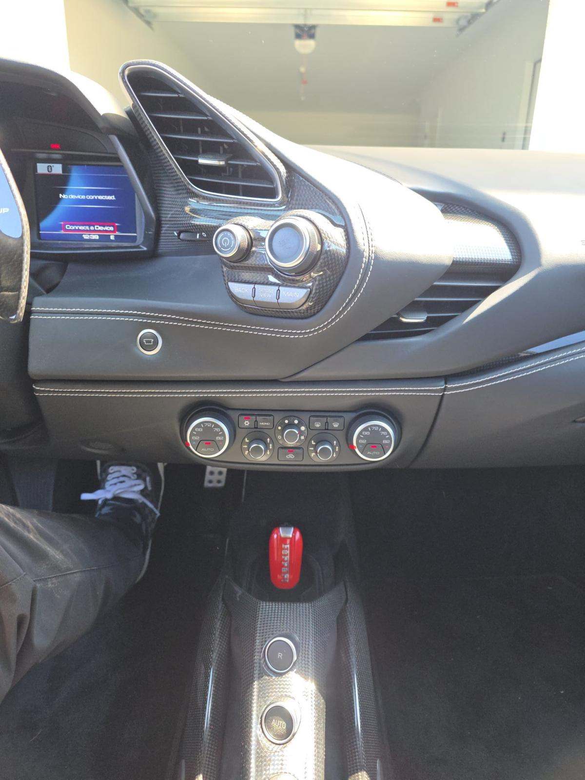 2018 Ferrari 488 Base RWD