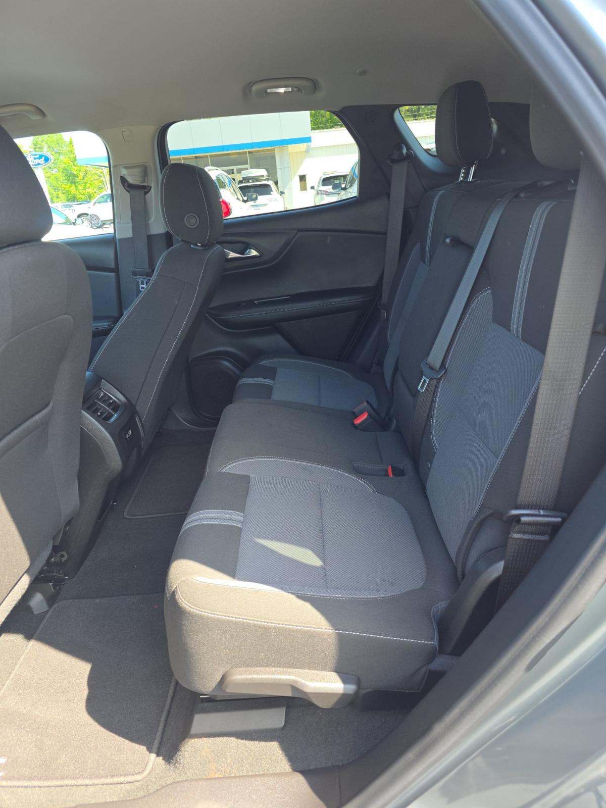 CHEVROLET BLAZER - 9